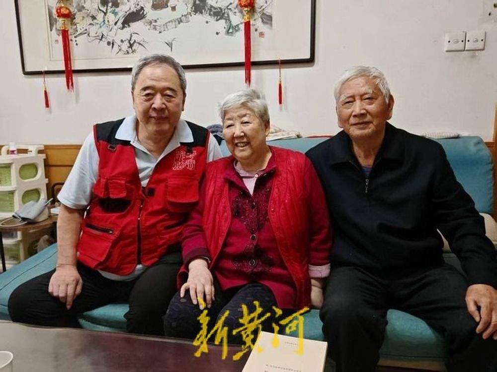 济南“老年光圈”：这群老人专为“老朋友”拍照，已免费服务上万人