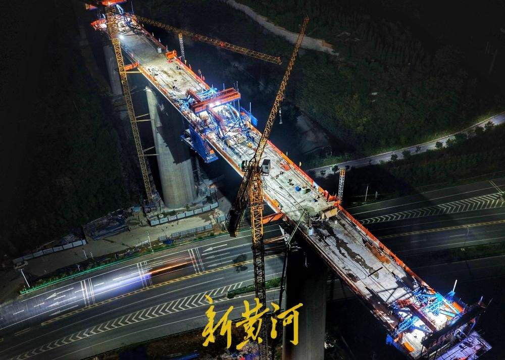 两座连续梁同日合龙！济枣铁路建设取得新进展