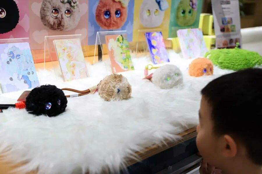 现在流行“科技带娃”了？