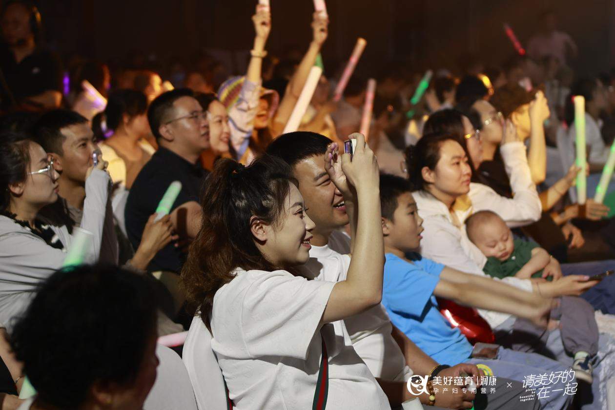 金奖见证实力，音乐传递感恩 