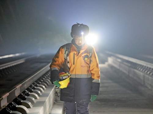 黄河之上“桥卫士”