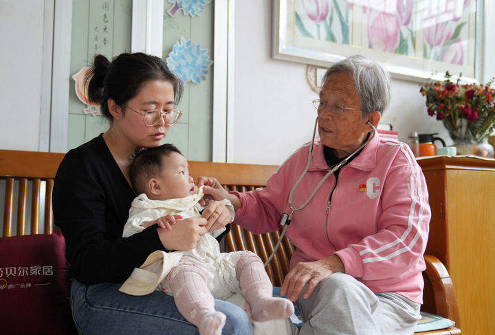 “每一位妇女都是时代的书写人、追梦的奋斗者”——以习近平同志为核心的党中央引领推动新时代妇女事业发展和妇联工作纪实