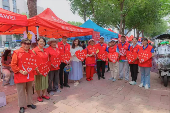 爱心助考志愿同行 温情服务护航梦想