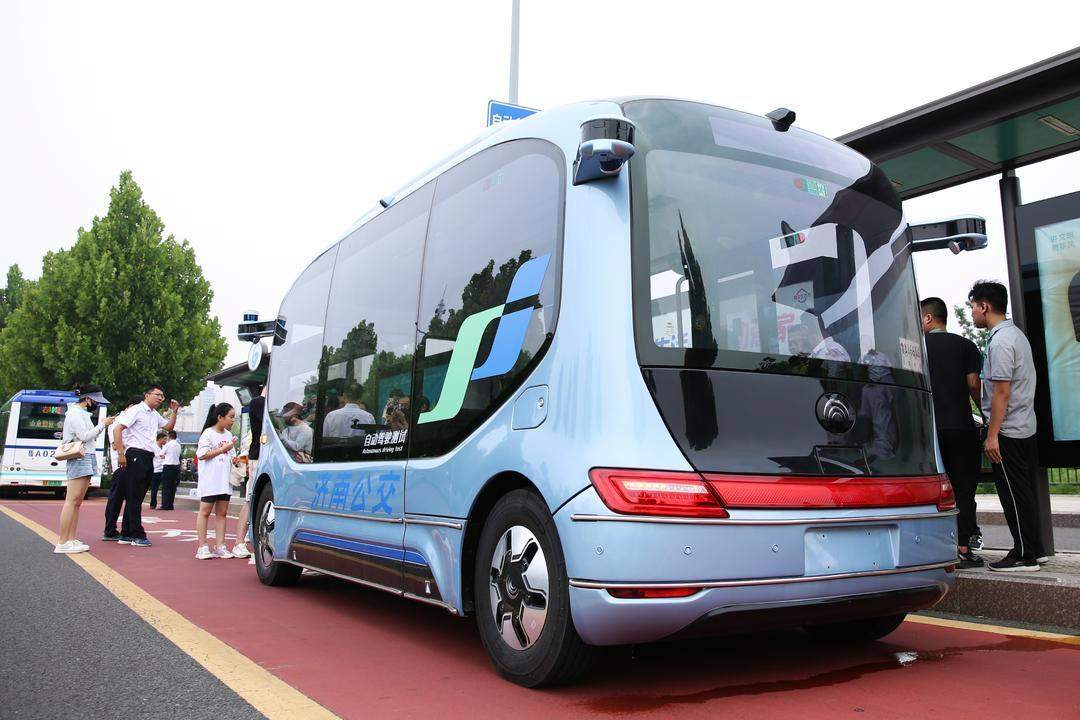 自动驾驶清扫车年内或实现“济南造”！自动驾驶，济南能切多大“蛋糕”