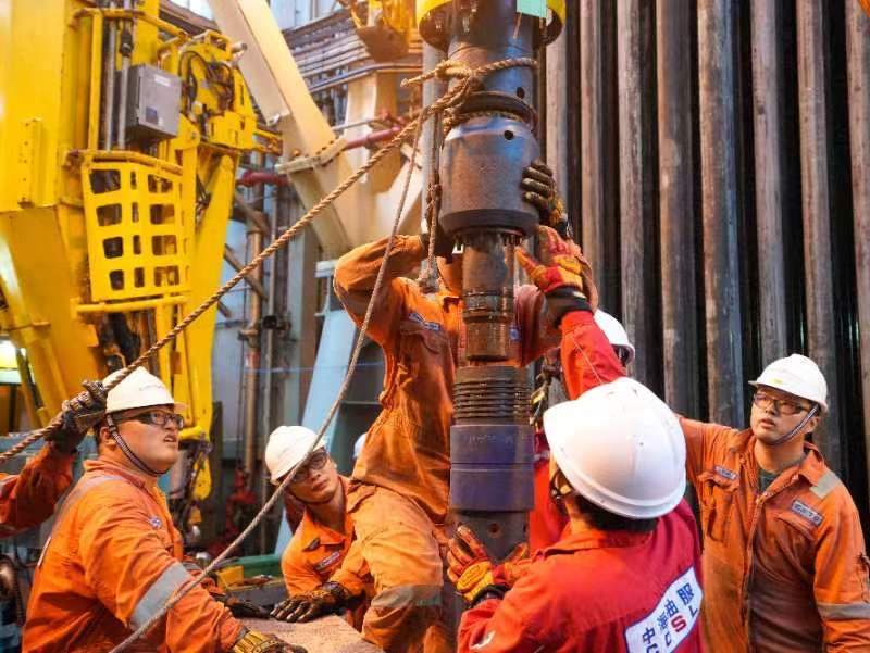 中国海油勘探发现首个超深水超浅层气田