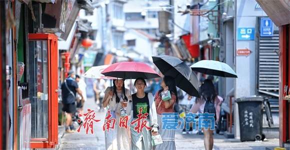 一年四季 泉在济南丨高温难抵吃货脚步 芙蓉街暑期人气旺