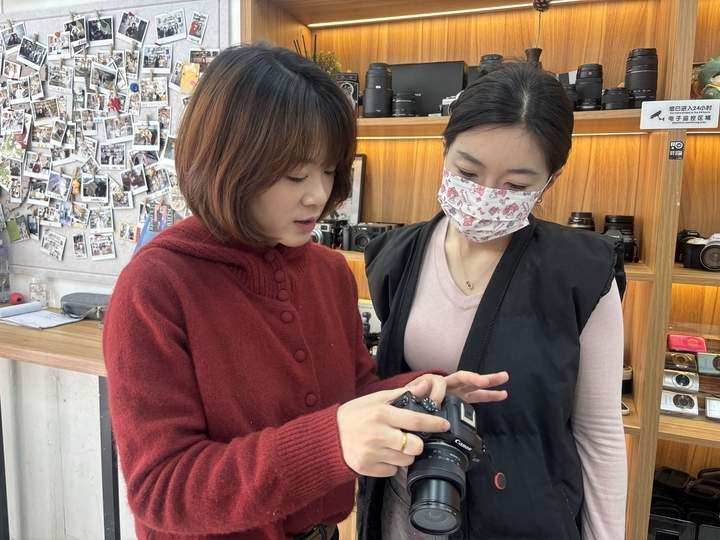 济南相机租赁市场随春回暖 CCD等老相机受追捧