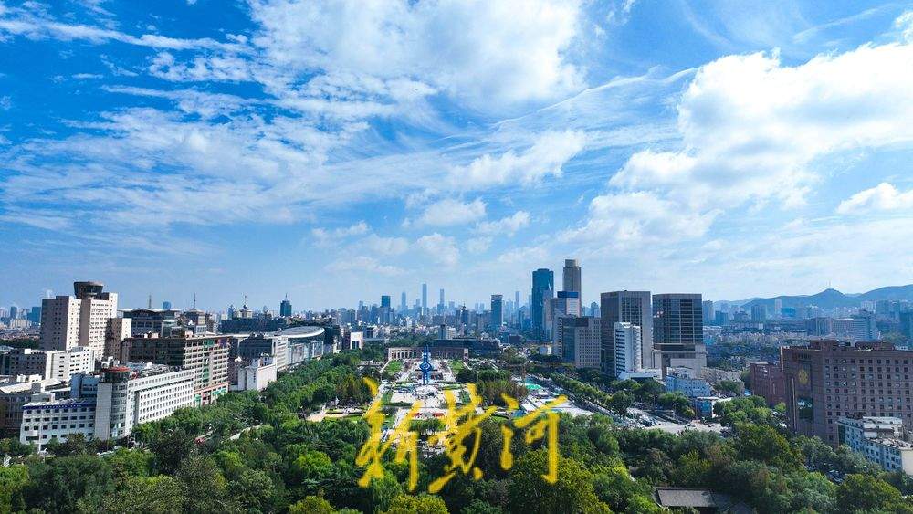 济南雨后现高颜值天空：蓝天白云风景如画