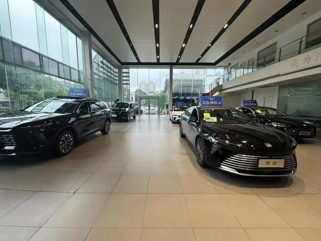 车市价格战波及合资品牌，“一口价”正在失守？记者调查