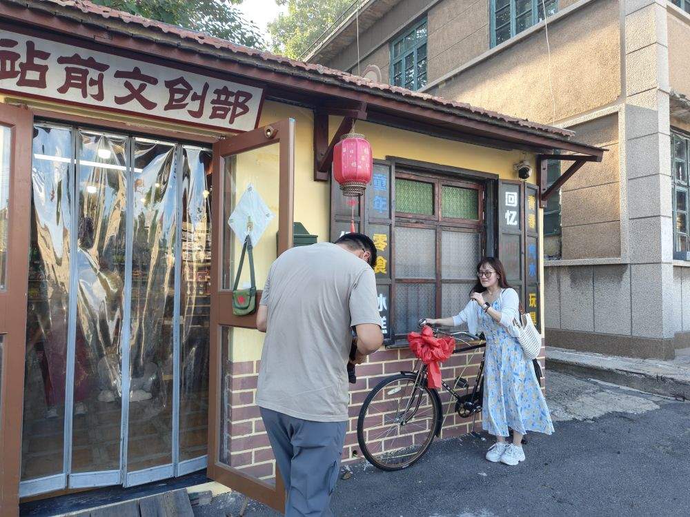 活力中国调研行｜走进坊茨小镇，看工业遗存焕发新生
