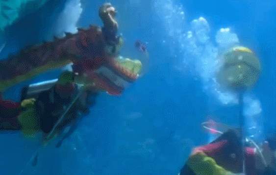 “L人”在过一个热气腾腾的年