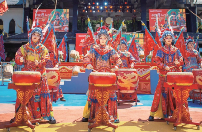 马年新春泉城年味爆棚 灯会庙会非遗市集 欢乐不重样