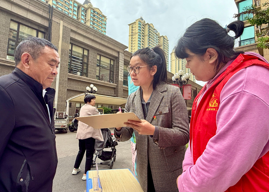 融媒·先锋丨直面大城治理考题，探寻基层破局路径——“超大小区”，何以善治？
