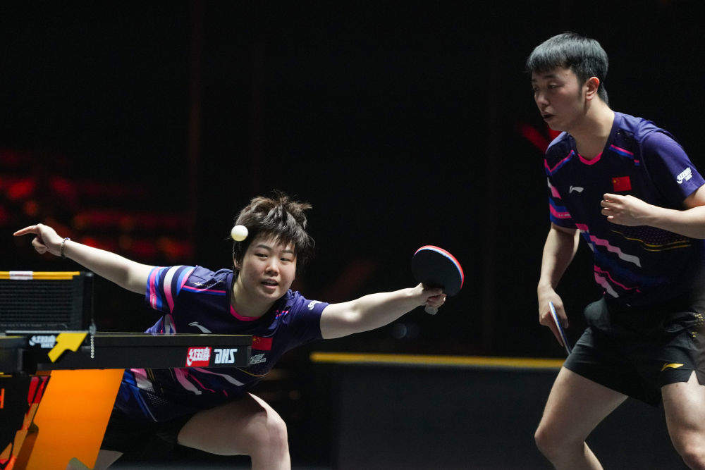 WTT中国大满贯赛：孙颖莎双赛 “莎头组合”进八强