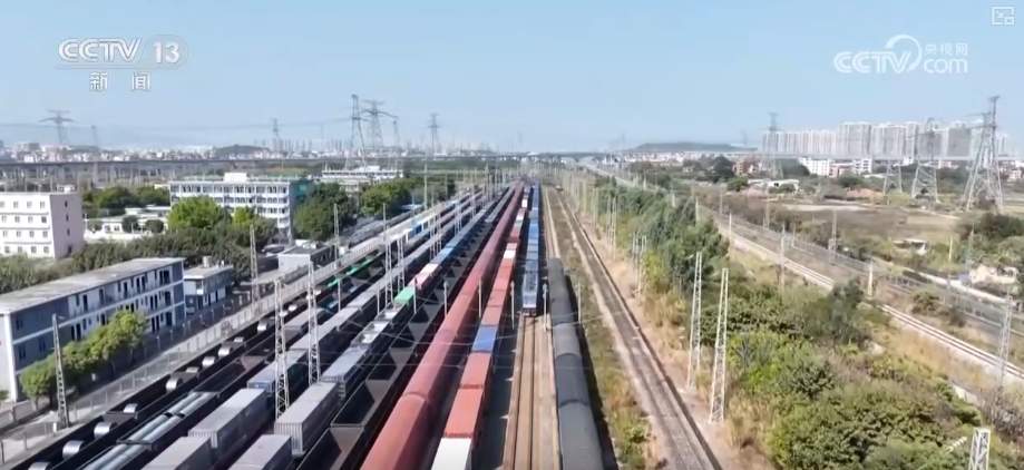 “班列+”跑出产业优势与发展胜势 跨区域多元市场活力足