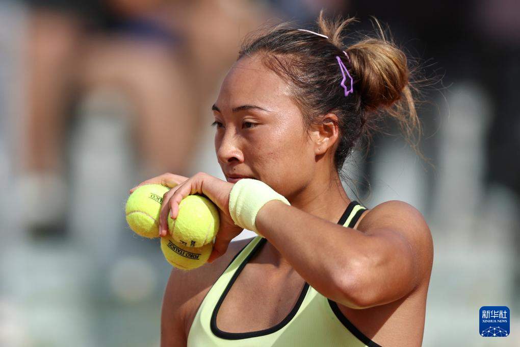 WTA1000罗马站：郑钦文无缘16强
