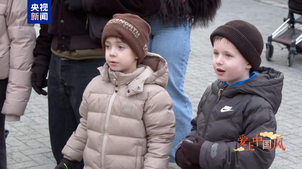 爱上中国风丨爱上川剧变脸的冰岛少年