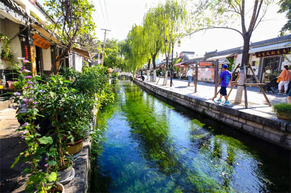 济南跻身全国城市综合发展前五的文明密码