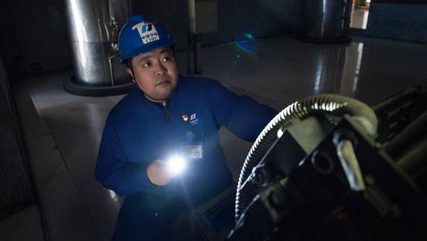 大力弘扬工匠精神 他们奋斗的身影熠熠生辉