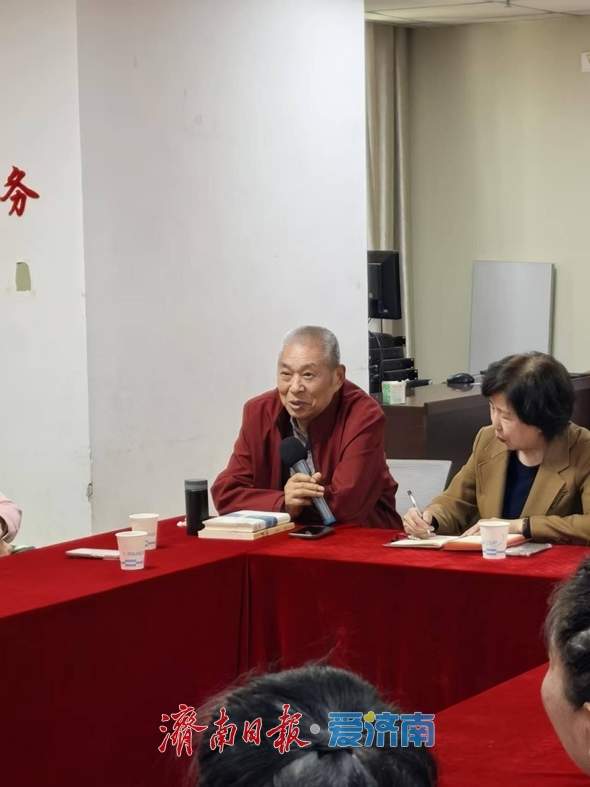 裕园社区举办世界读书日主题分享会 《我与裕园的故事》书籍见面会温情举行