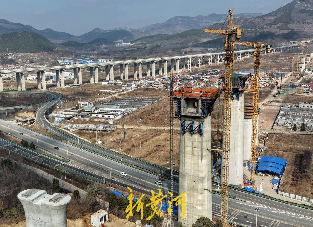 济枣铁路项目全面复工