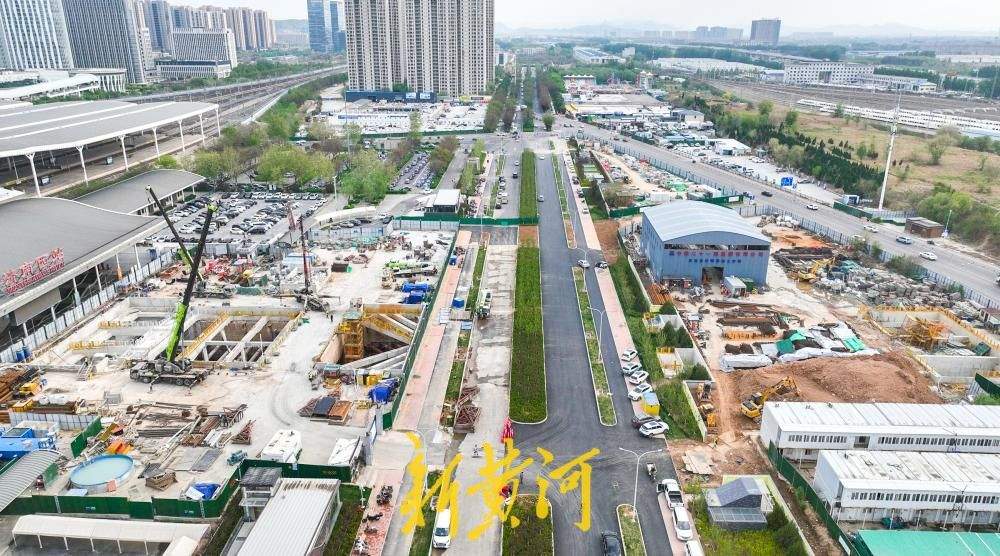 顺安路施工围挡调整缩减 地铁6号线西段地上道路逐步恢复