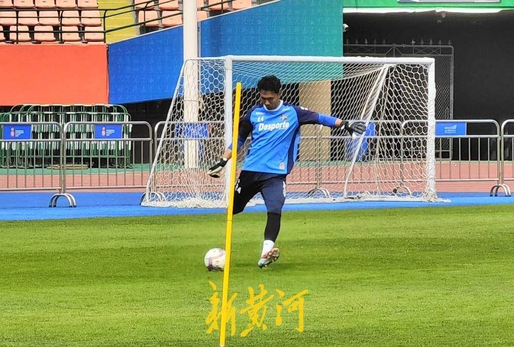 备战进入冲刺阶段，齐鲁超赛济南队首次亮相省体