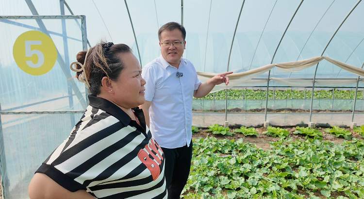 国庆里“说”丰年丨把“指尖流量”变成“兴村能量” 潍坊“小夏”要带全村实现大目标