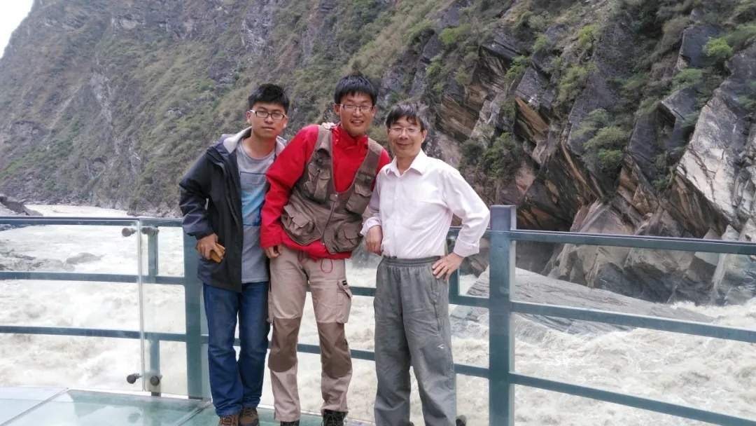 火爆全网的“派大星”博士，找到啦！