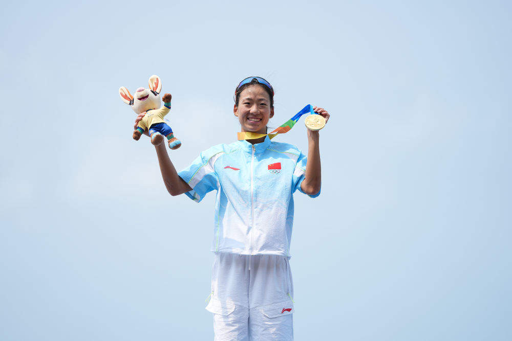 亚沙会｜全天综合：四海宾朋相聚三亚 中国健儿圆梦首金