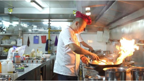 一桌胶东海味 满城齐鲁年味