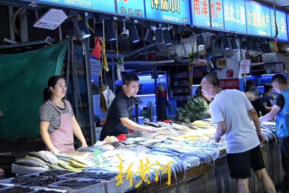 连夜运抵泉城！山东开海，首批海鲜丰富市民餐桌