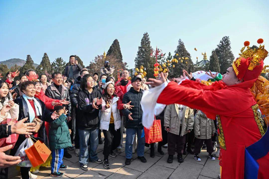 “独占鳌头”山东首演丨南山旅游景区春节狂欢最全攻略！