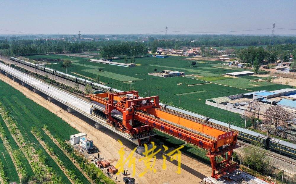 雄商高铁梁山至郓城段箱梁架设任务圆满完成