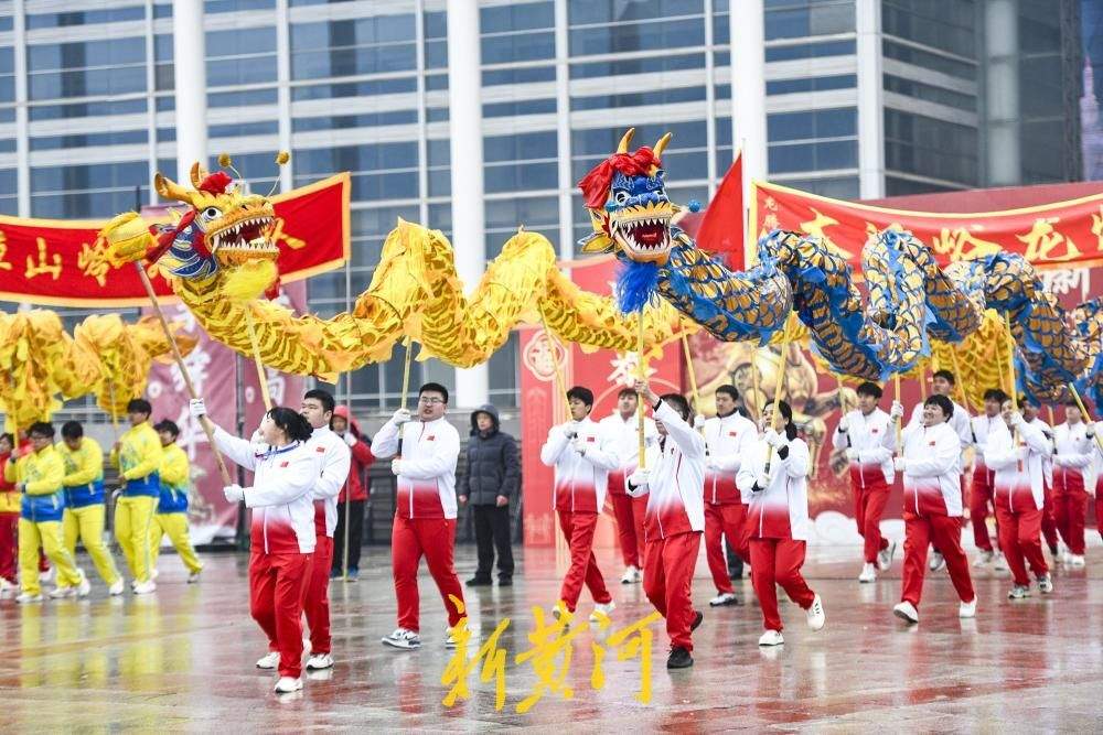 龙腾狮跃闹新春 济南年俗文化节火热上演