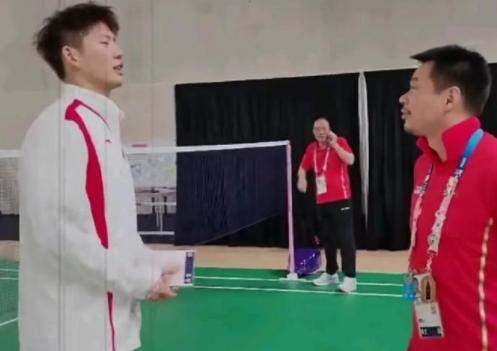 被教练硬控的一生！原来这才是刘雨辰求婚的花 