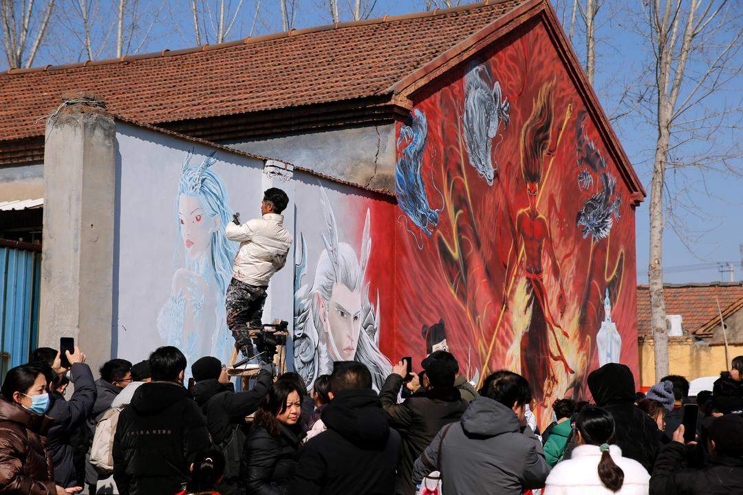 一幅画带火一个村！淄博沈家村迎来最热闹的春天