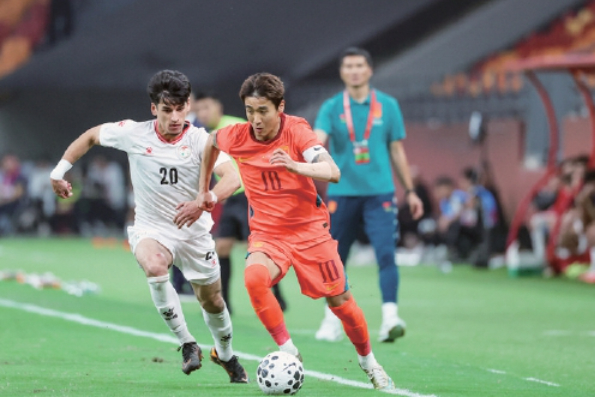 国足11月热身对手初定 邵佳一急需胜利挽回颓势