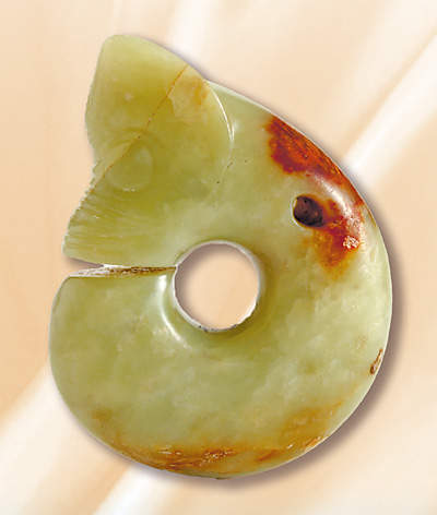 寻找红山古国 揭秘5800年前的“超级工程”