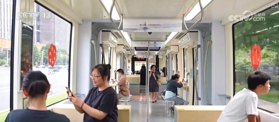 “文化+商业”晋升新“顶流” “非传统”空间新业态“圈粉”年轻消费力