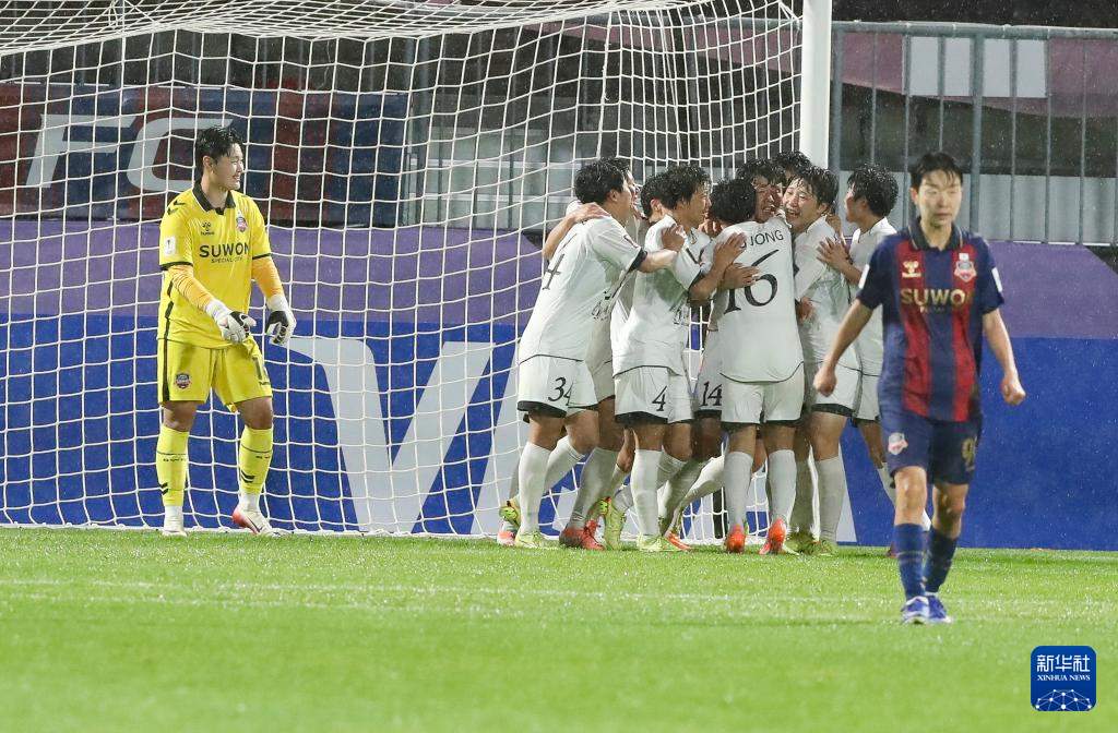 足球——女子冠军联赛：朝鲜我故乡队晋级决赛
