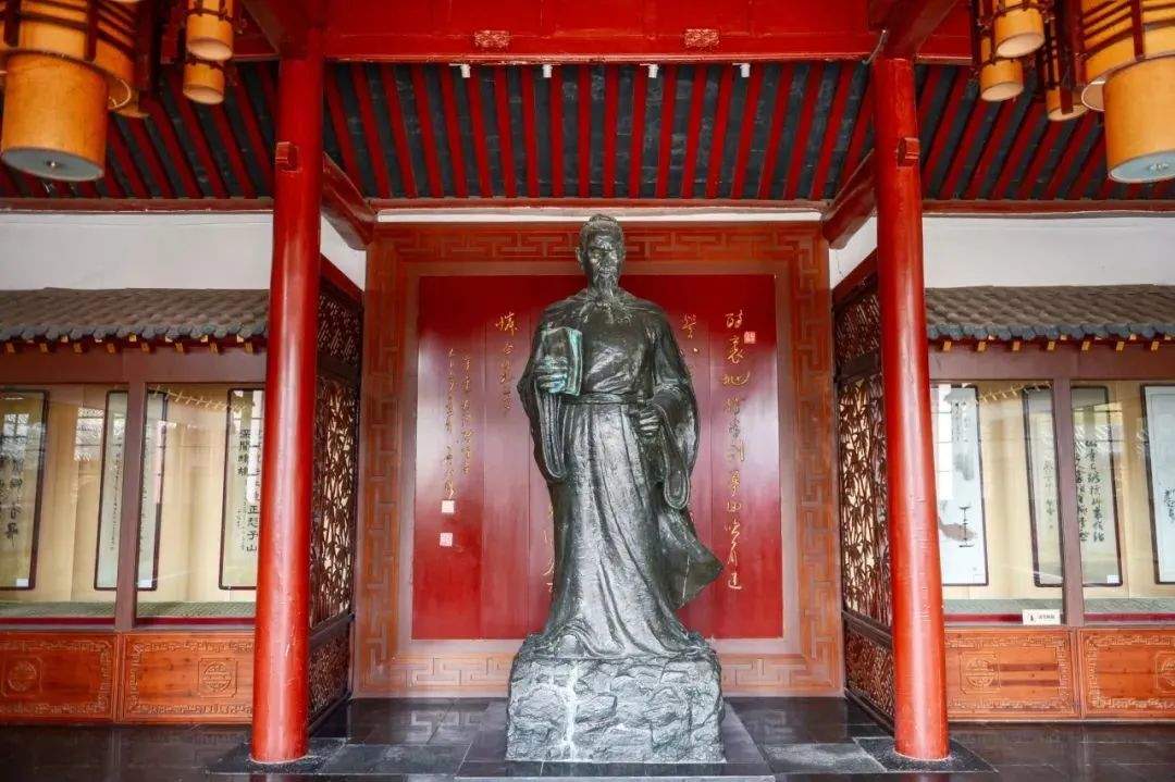 南宋词人辛弃疾：“六边形战士”的多面人生