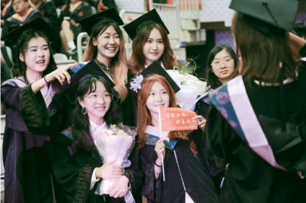 山东大学校长寄语2025届毕业生：将读书和运动作为踏平坎坷、终身成长的不竭源泉