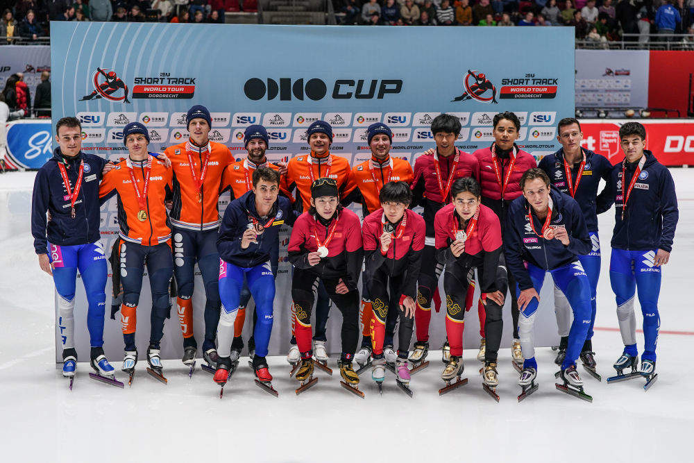 中国短道速滑队锁定米兰冬奥会满额参赛资格