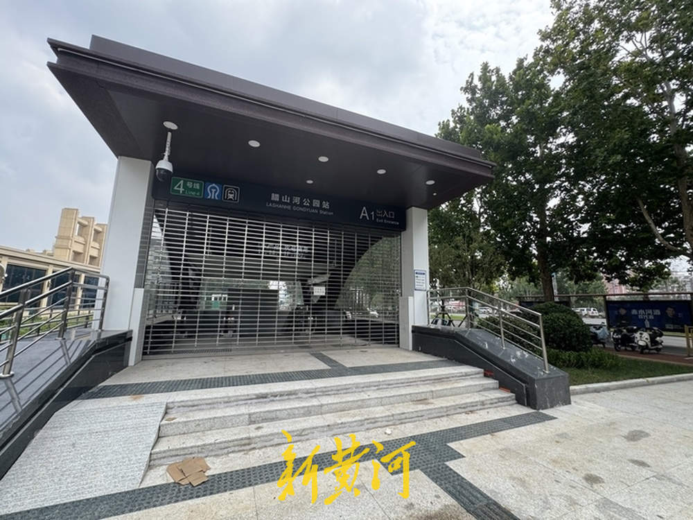 济南地铁4号线商业接驳调查：一条通道之隔，拉开商圈“温差”