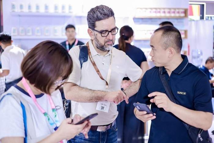 “山东新纺织”亮相2025中国纺联秋季联展