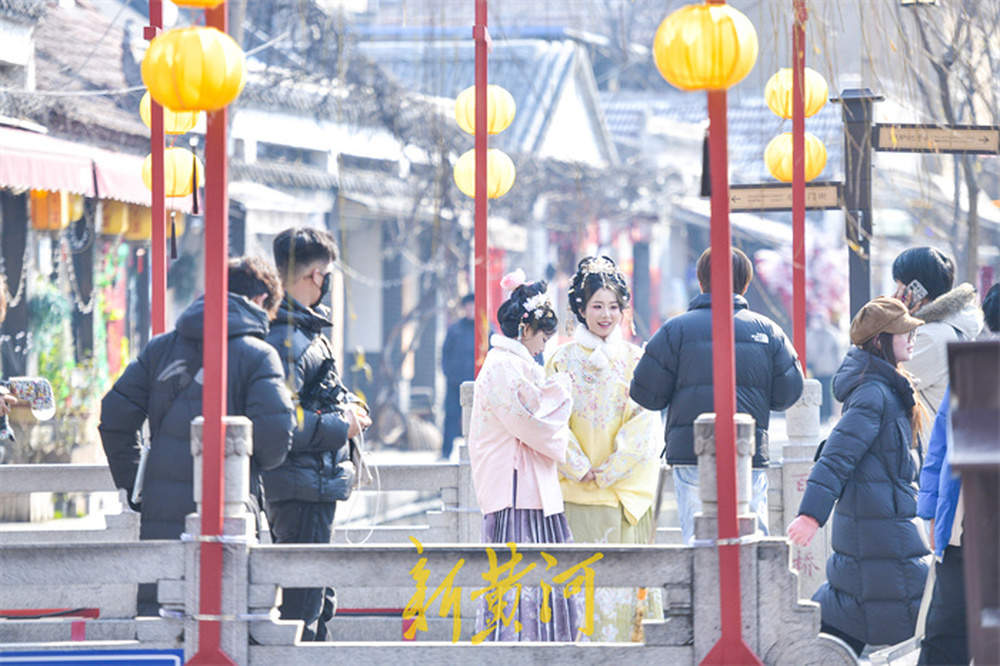 明府城新春焕彩，老街装扮一新迎游客