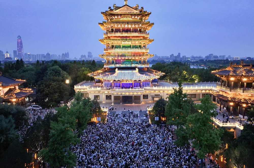 通告！超然楼亮灯时间有变