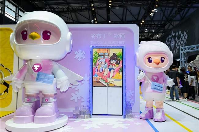 TCL亮相2025ChinaJoy：全场景电竞显示与智慧终端的双重突破