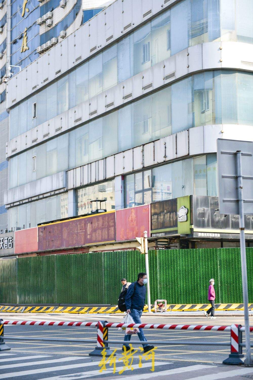 济南火车站南广场周边区域冻结,明珠小学提前全部搬离